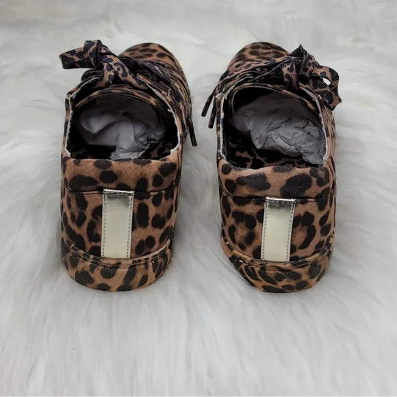 Kenneth Cole New York Kam EO Sneaker All Over Leopard Print - Picture 15 of 16